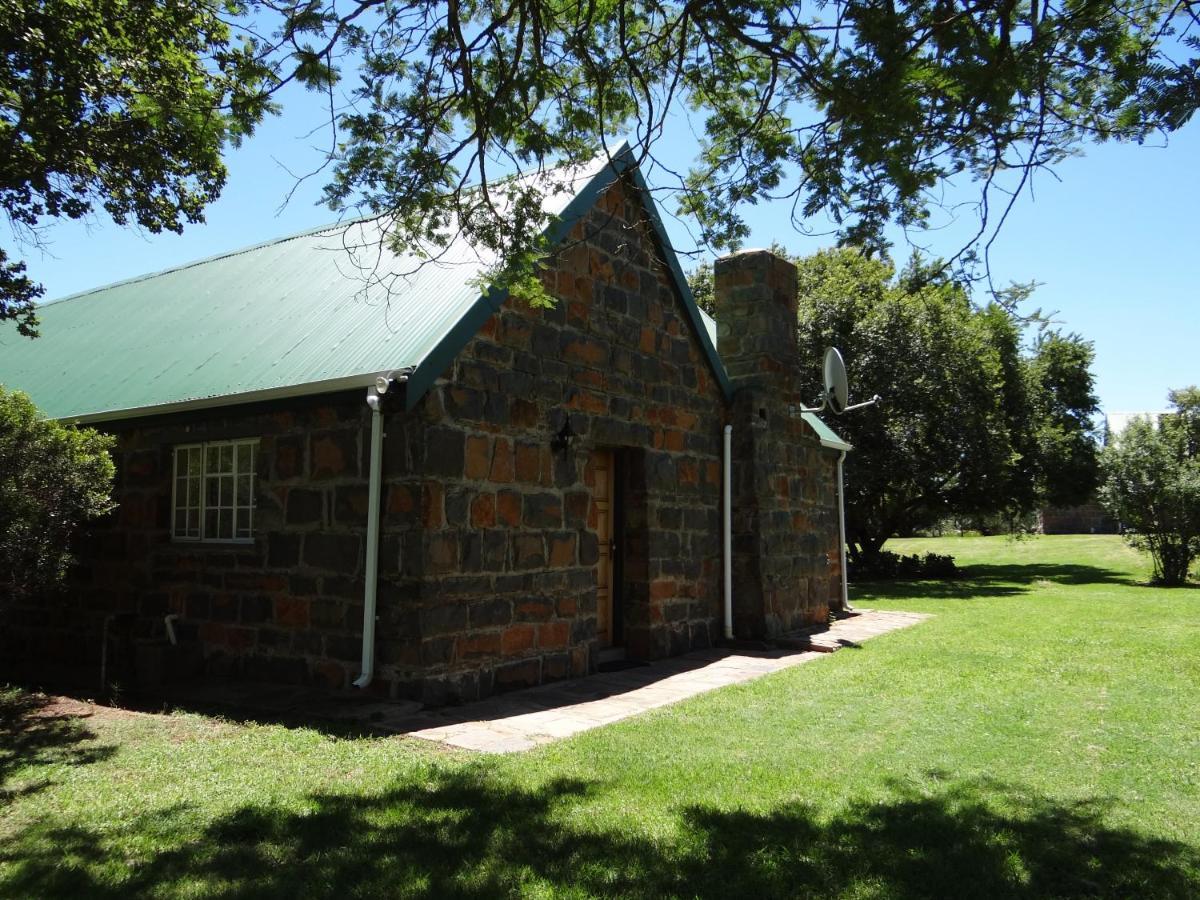Spion Kop Lodge Winterton Exteriör bild