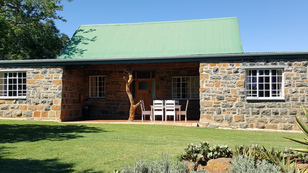 Spion Kop Lodge Winterton Exteriör bild